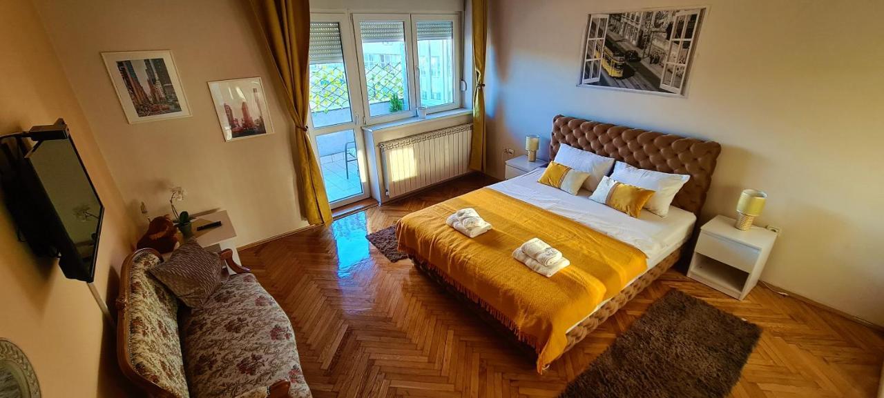 Windows City Apartment Belgrade Extérieur photo